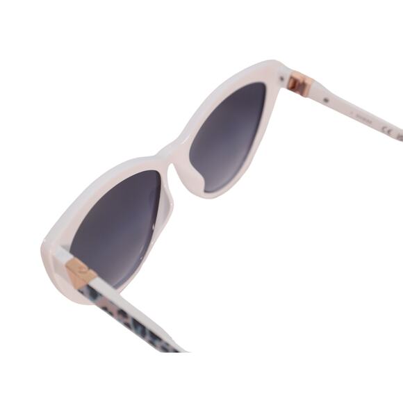 GUESS Cat Eye Sunglasses – White / Blue Gradient – NWT ✨? main image 6